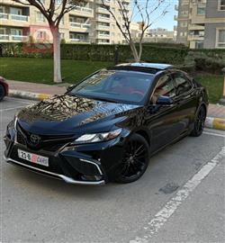 تۆیۆتا کامری